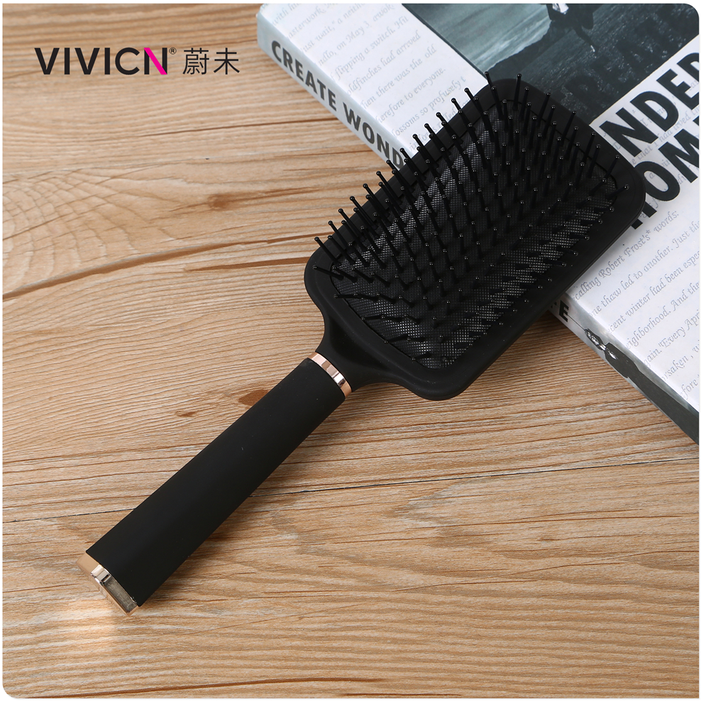【 Weiwei 】 Combs, women's straight hair combs, hair salon hairdressing combs, household plastic electrostatic combs, curling combs, air cushion combs are selling well Application Scenario