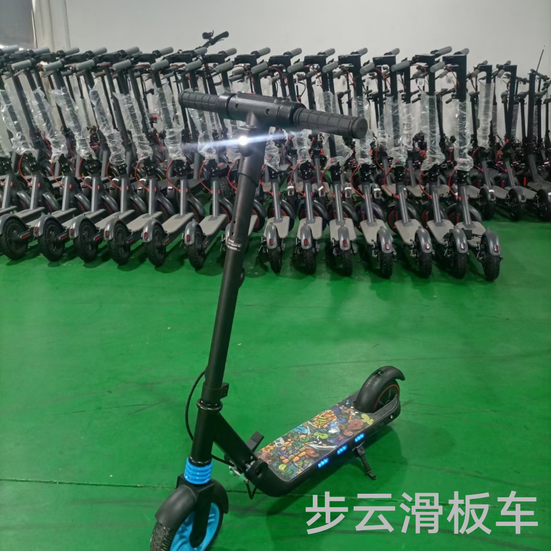 The new children's electric scooter is equipped with Bluetooth, lights, three adjustable speeds, full LED running lights, side lights and electricity details Picture