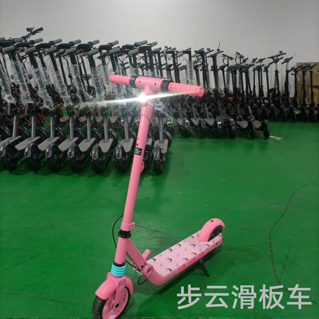 The new children's electric scooter is equipped with Bluetooth, lights, three adjustable speeds, full LED running lights, side lights and electricity Specification image