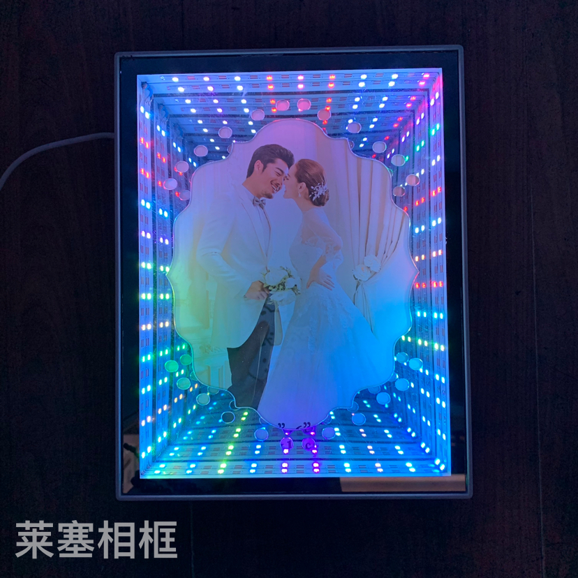 3D coated seven-color Led lights, USB interface creative decorative items, home desk lamps, multi-functional photo frames with lights details Picture