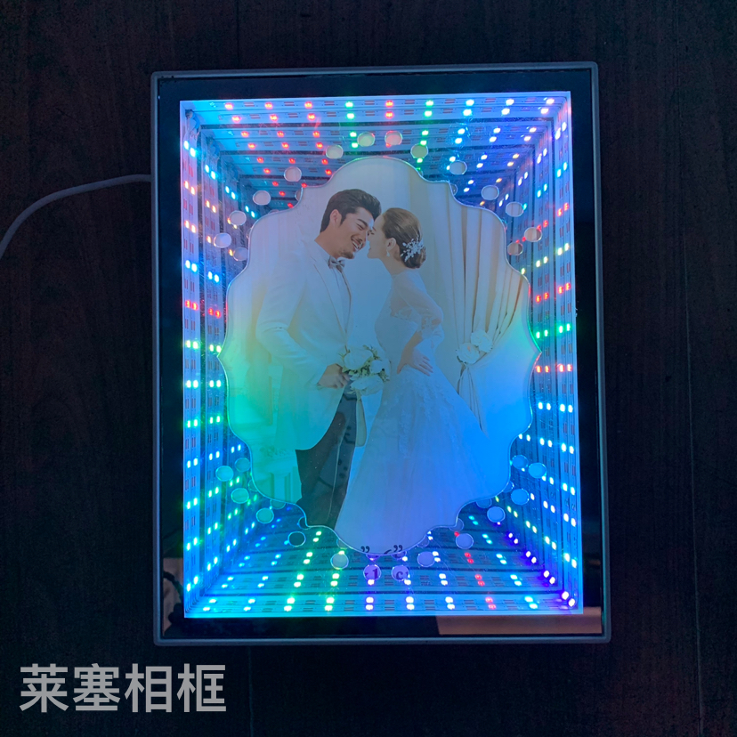 3D coated seven-color Led lights, USB interface creative decorative items, home desk lamps, multi-functional photo frames with lights Specification image