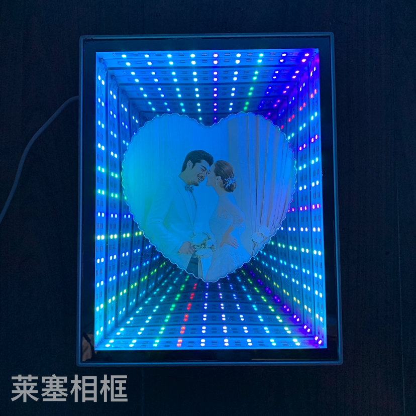 Seven-color 3D coated heart-shaped led lamp, USB interface creative decorative item, handicraft with light, photo frame