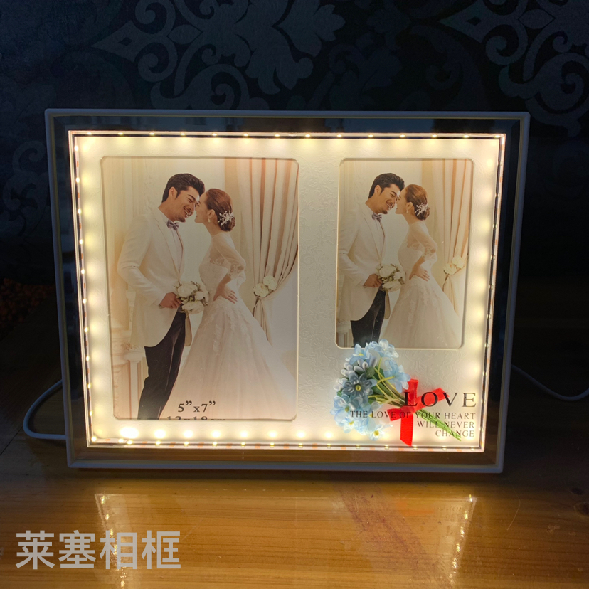 Pink small flower Led lamp, USB interface, creative decorative item, home decoration handicraft, bedroom bedside lamp, photo frame Application Scenario