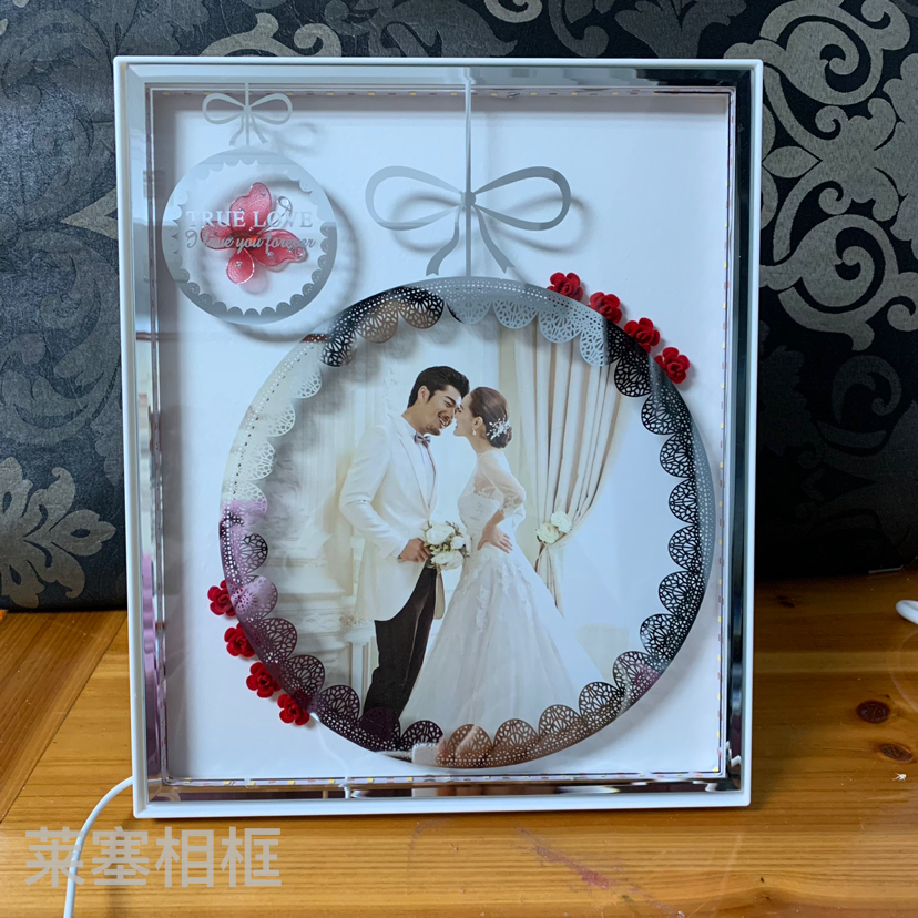 Butterfly-shaped round LED lamp, USB interface, creative decorative item, home decoration handicraft, bedroom bedside lamp, photo frame Item Picture