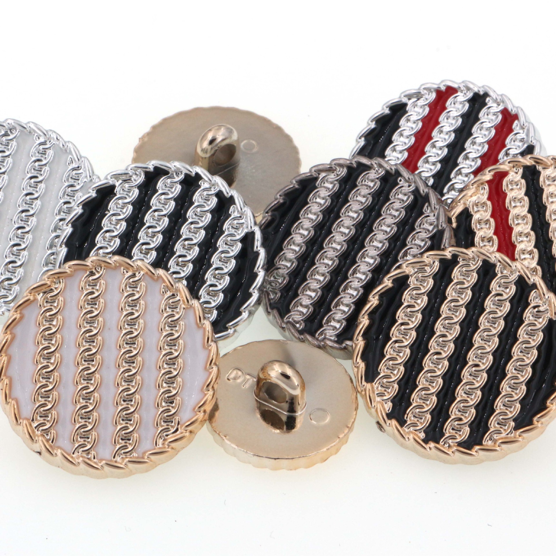 Round small fragrance electroplated color chain pattern coat coat clothing accessories plastic high button wholesale details Picture