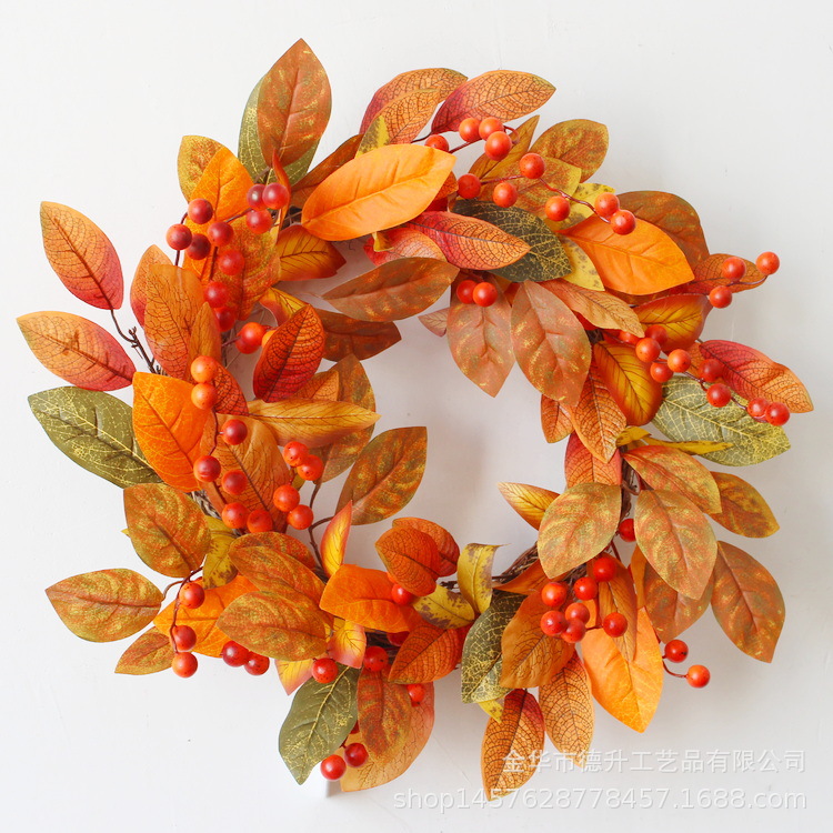 Cross-border e-commerce Halloween decoration Amazon Autumn Color Gratitude Harvest Festival Magnolia Leaves, maple leaves, berries, vine rings and garlands details Picture