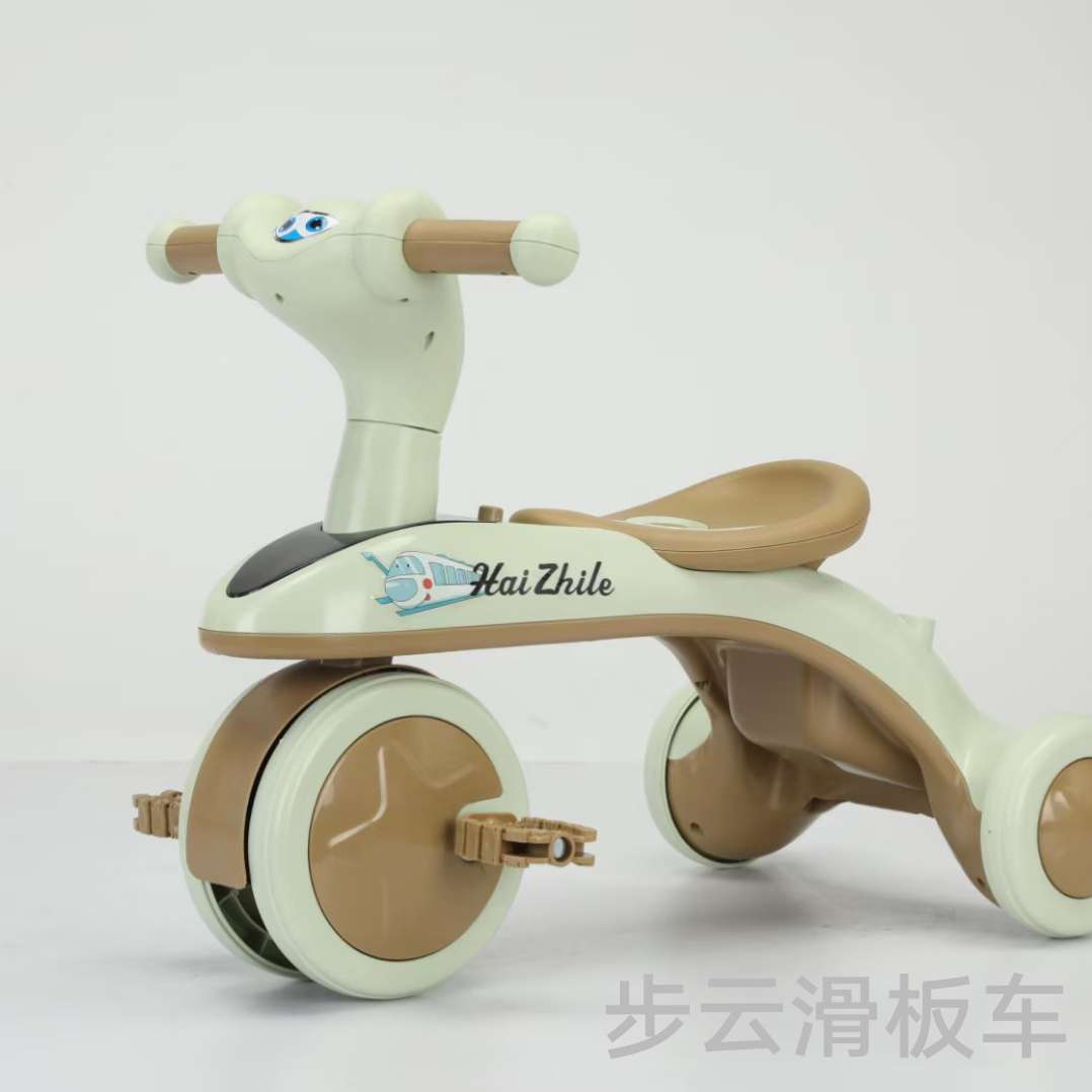 Factory direct sales of new types of tricycles, children's balance bikes, strollers and pedal tricycles Item Picture