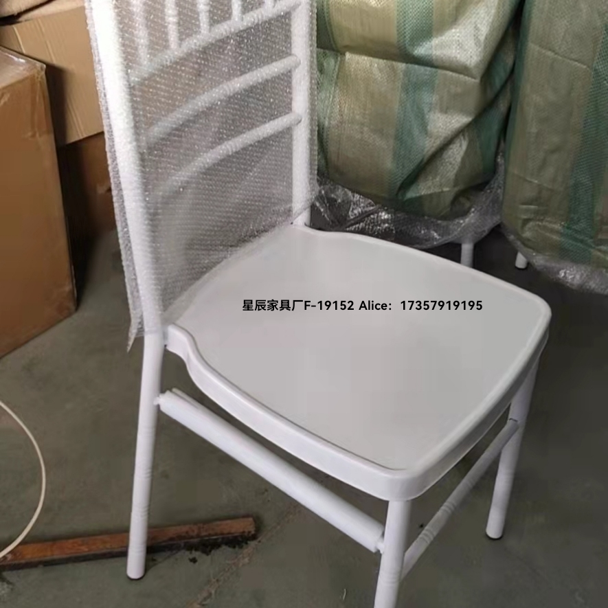 白色竹节椅金色婚庆椅子户外草地婚礼宾客水晶透明椅道具布置 details Picture