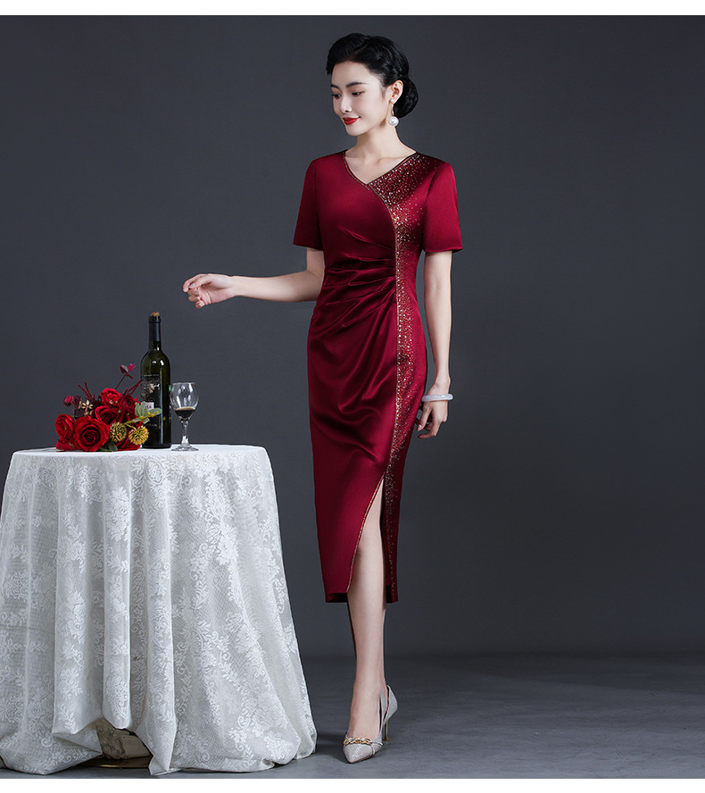 2024年夏季新款典雅旗袍连衣裙时尚洋气婚礼妈妈装喜婆婆婚宴礼服详情12