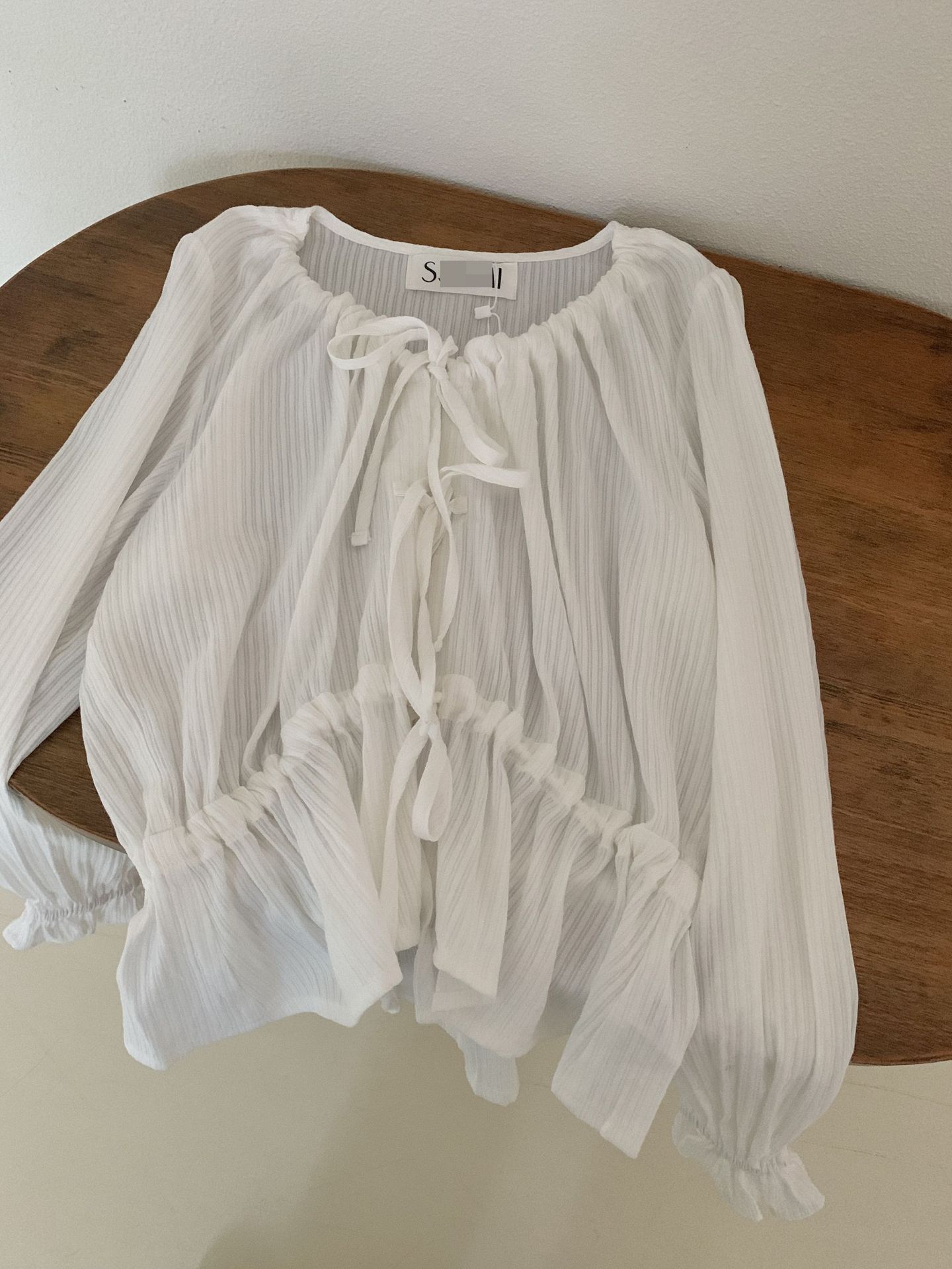 In-stock 2024 autumn new style, the same stylish bow tie drawstring shirt as Han So Hee from Dongdaemun, South Korea pic 20