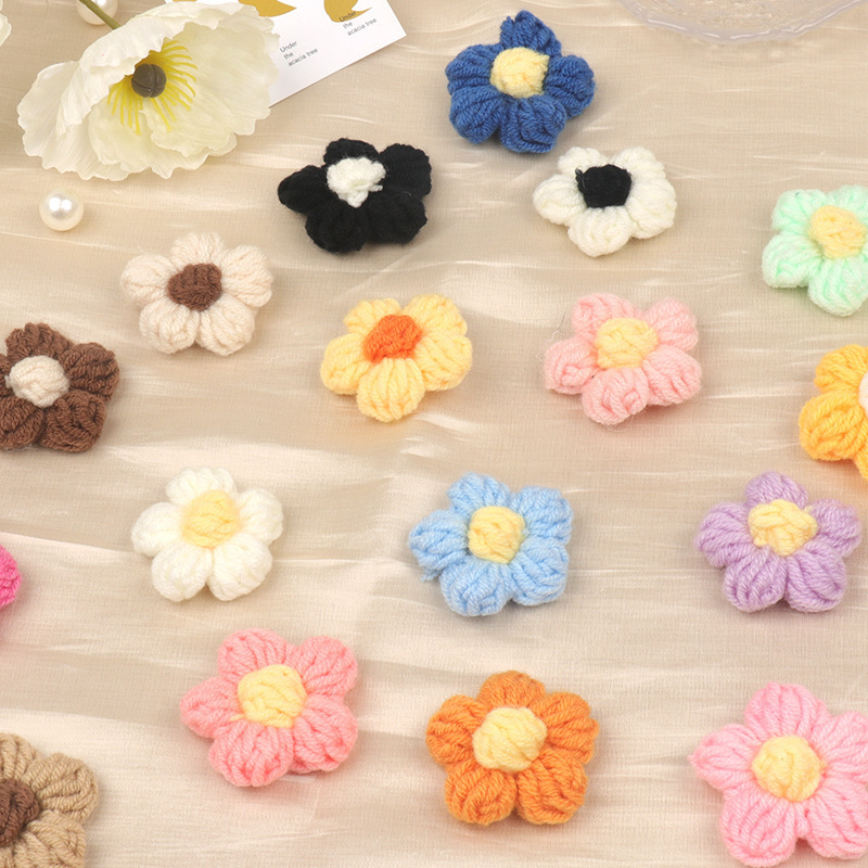 现货手勾针织泡芙花五瓣花DIY毛线花朵发夹胸花装饰服装辅料配件详情9