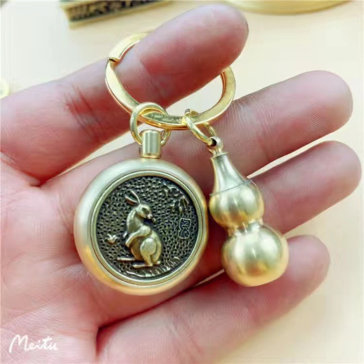 Pure copper retro 12 Chinese zodiac money transfer keychain, handcrafted brass cinnabar handle, car key chain pendant pic 7