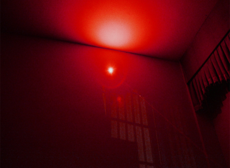 850红单点激光灯 激光售楼笔 指示笔激光手电  厂家直销详情6