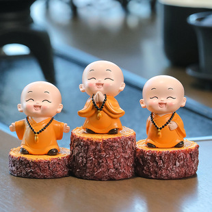 Little Monk decorative items, home creativity, high-end feel, niche resin handicrafts, new office desktop decorations for men pic 3