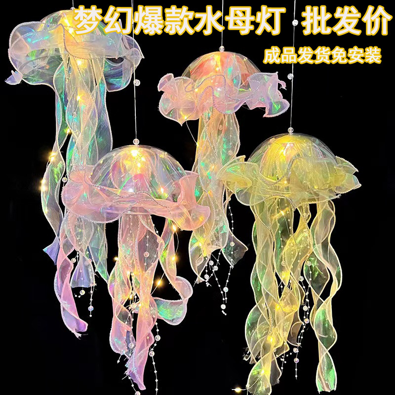 竹编小灯笼批发网红爆款景区摆摊夜市爆款手工编织小礼品蝴蝶花灯详情15