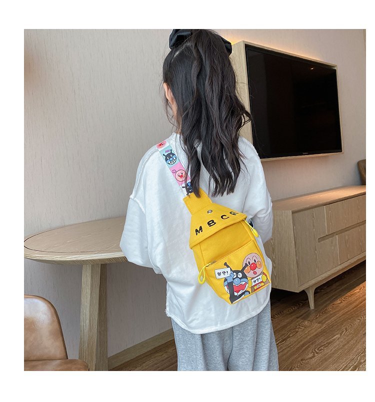 批发儿童胸包面包卡通超人包男女童帆布单肩斜挎包亲子手机儿童包详情13