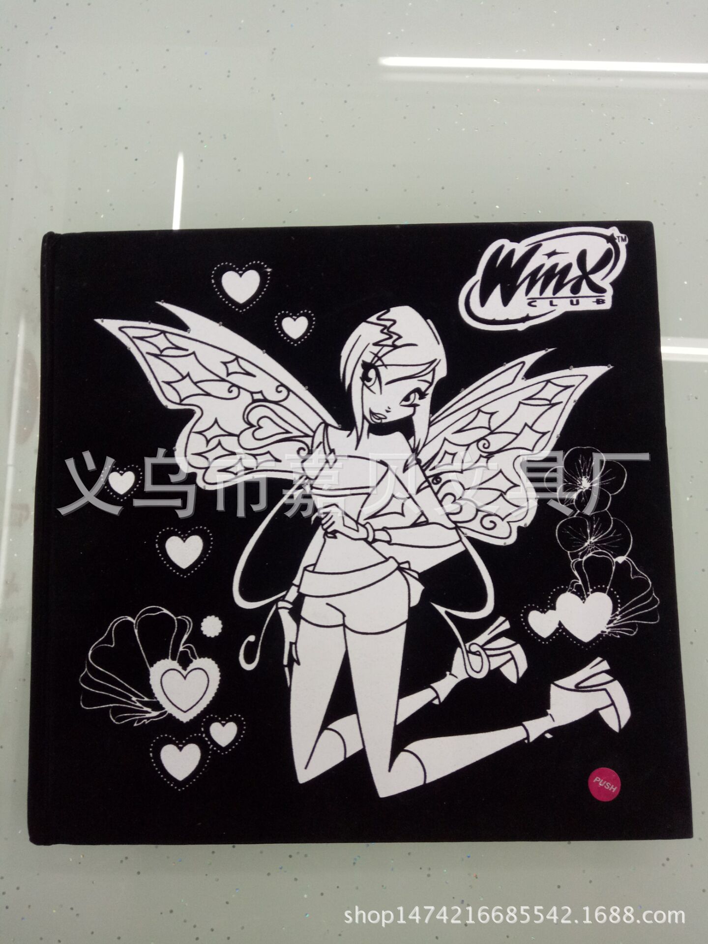 09A6B8B1AD365C0FB3F17580F34DE3