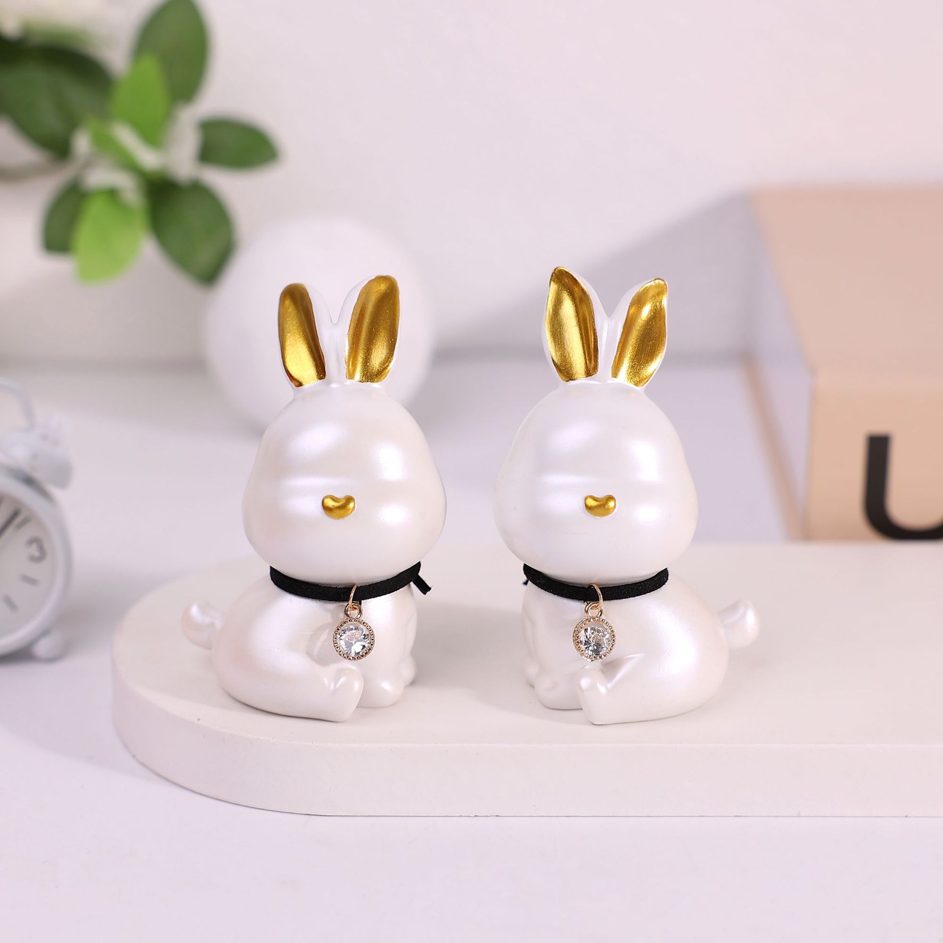 Creative cartoon abstract rabbit car ornaments, cute couple resin table decoration decorations, as gifts for best friends and best friends pic 4