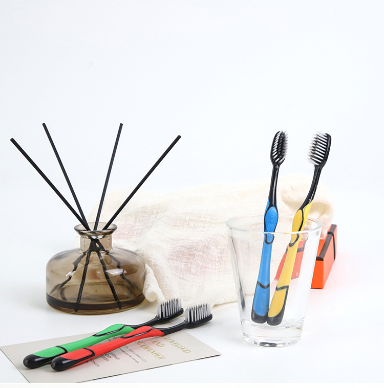Korean Little Doctor toothbrush, bamboo charcoal soft bristles, adult single suction card, independent packaging, 2-yuan store gift, factory wholesale pic 12