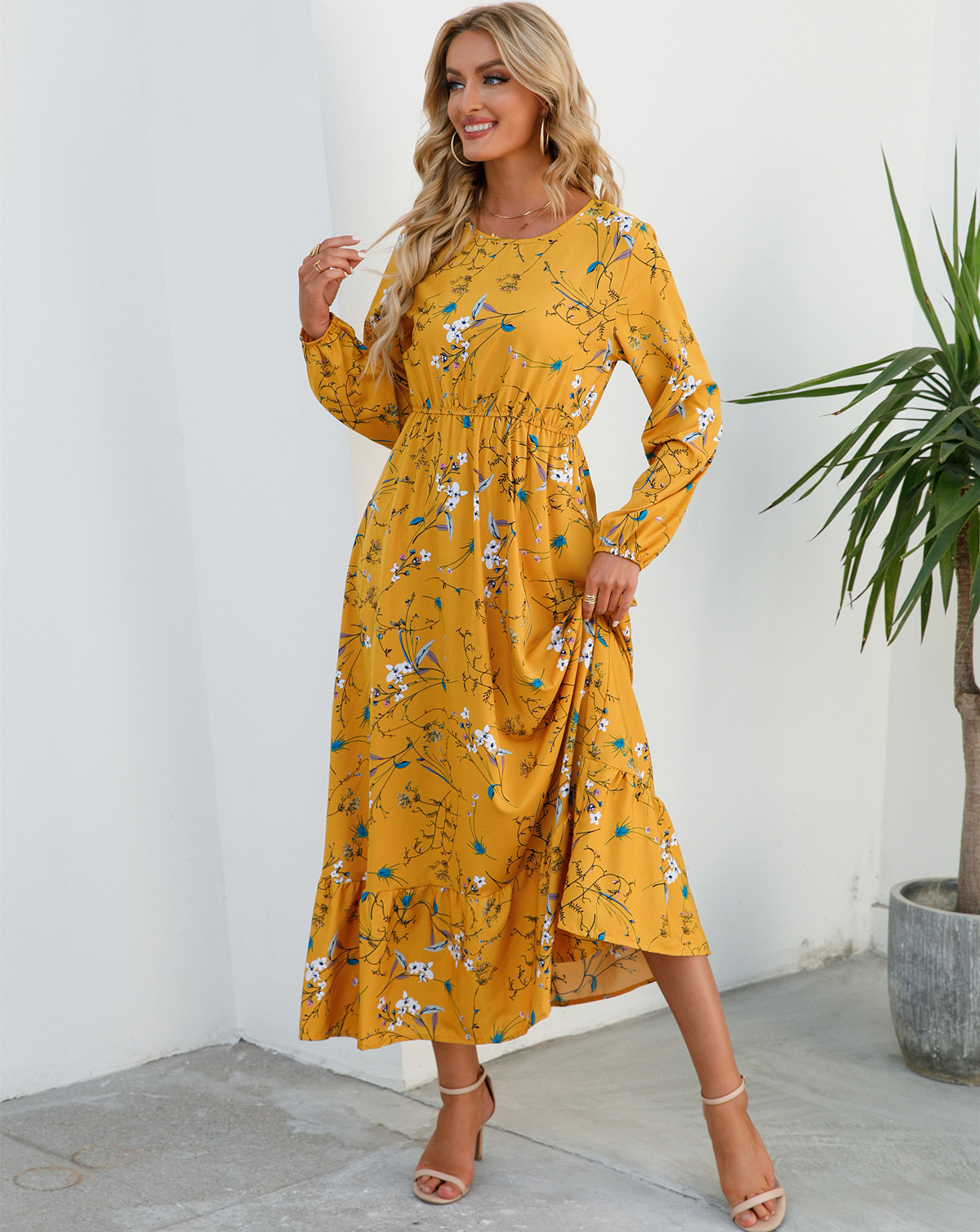 European and American floral long, round-neck, long-sleeved, waist-cinching and slimming dress pic 25