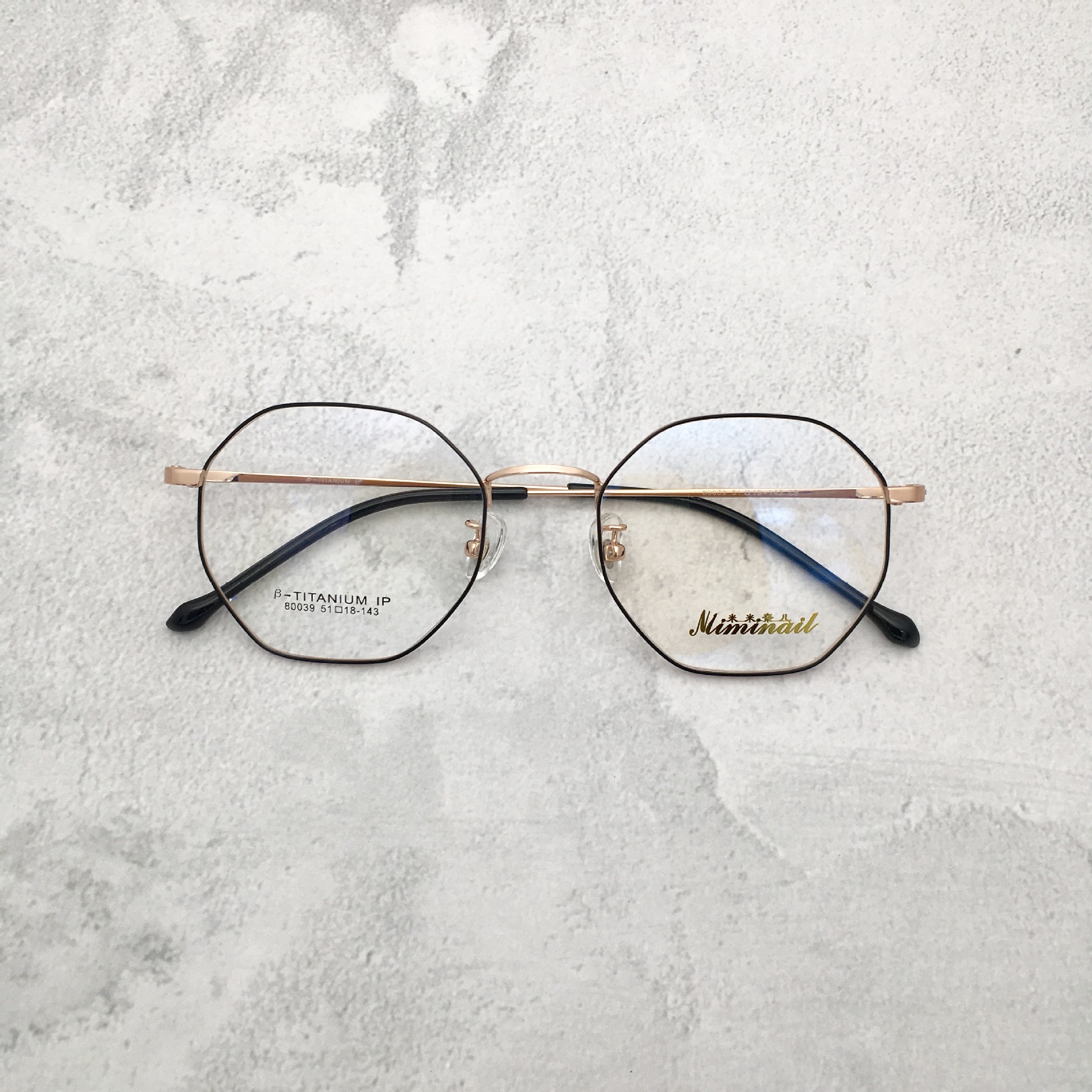 批发定制超轻小红书同款大框素颜风复古钛架男女款多边形眼镜框详情6