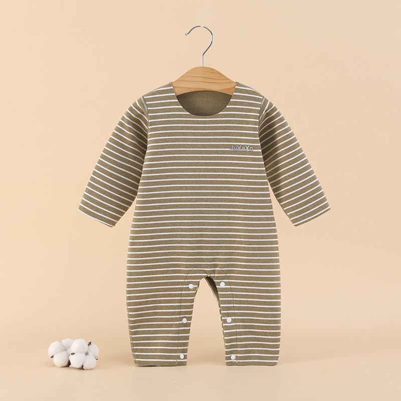 Wholesale of Derong baby one-piece suits for boys and girls, warm clothes for spring and autumn, newborn pajamas, and crawling clothes pic 4