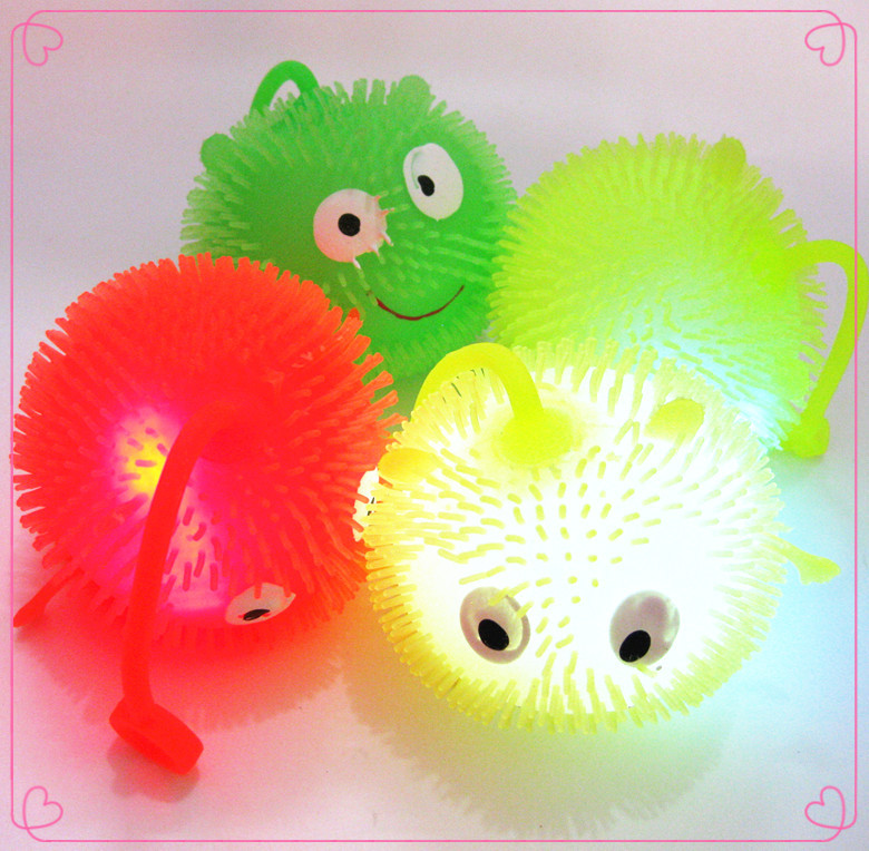 闪光球 弹力球毛毛球 闪光球批发厂家 两元批发详情7