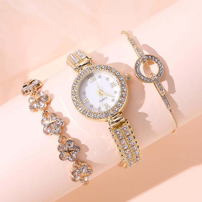 抖音快手跨境女士礼盒三件套礼品套装手表时尚镶钻手链手表详情3