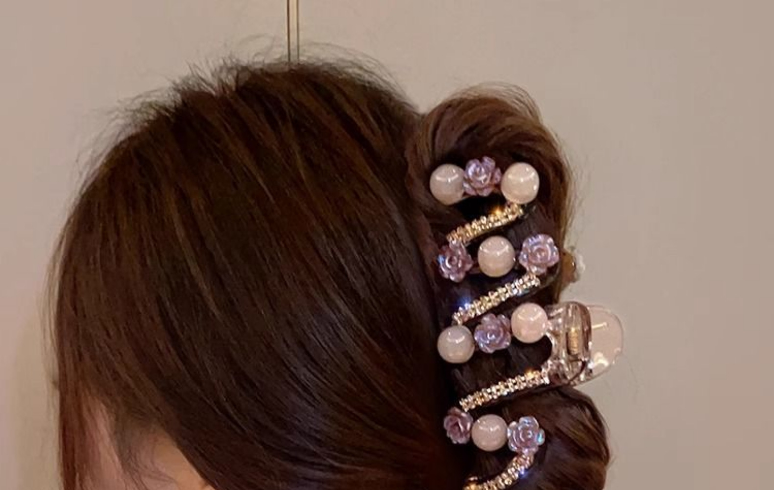 Elegant little camellia flower bead claw clip, large hair volume, high-end updo shark clip for women at the back of the head pic 20