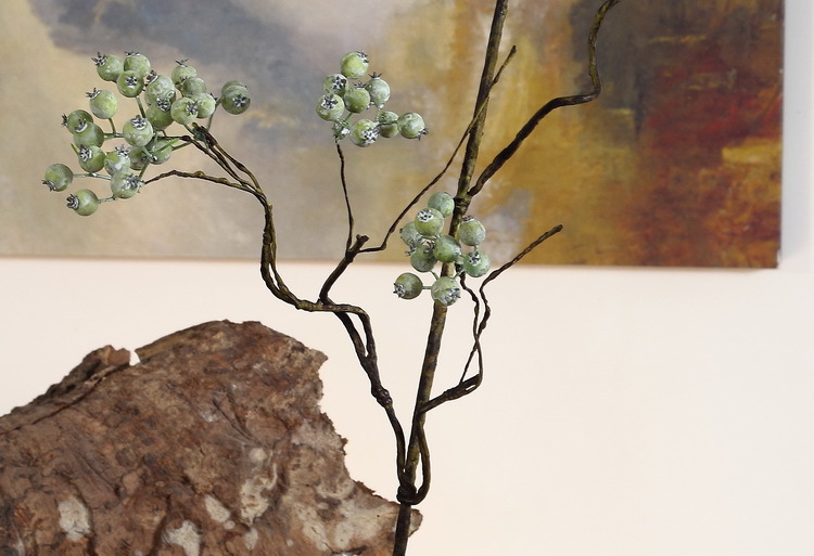 Dongli offers wholesale of grayish-white artificial berries with one-piece consignment, Chinese Zen-inspired ceramic vases for decoration and display, artificial flowers, wild fruits, and horse mulberry fruits pic 19