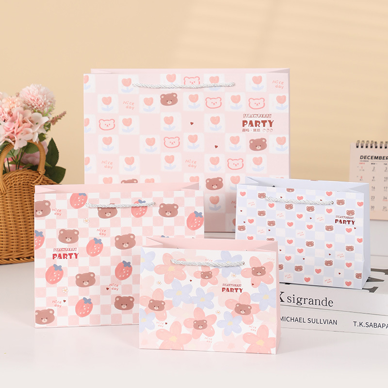 新款条纹格加厚白卡礼品袋伴手礼纸袋商场购物手提袋纸袋现货批发详情2