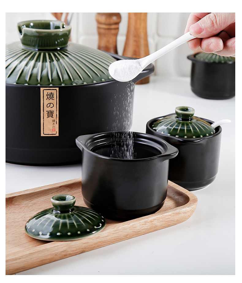 Creative small stew pot, ceramic seasoning jar, salt jar, kitchen Japanese seasoning jar, seasoning bottle, chili jar set wholesale pic 3