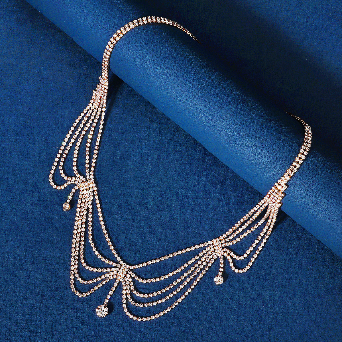 The European and American retro chain headwear features a light luxury design with multiple layers of water diamond headbands and Bohemian-style forehead ornaments pic 20