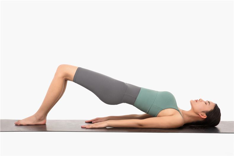 Aidu NULS 5-point nude yoga pants for women, summer tight-fitting yoga wear without a T-shirt, high-waisted and hip-lifting fitness yoga shorts pic 58