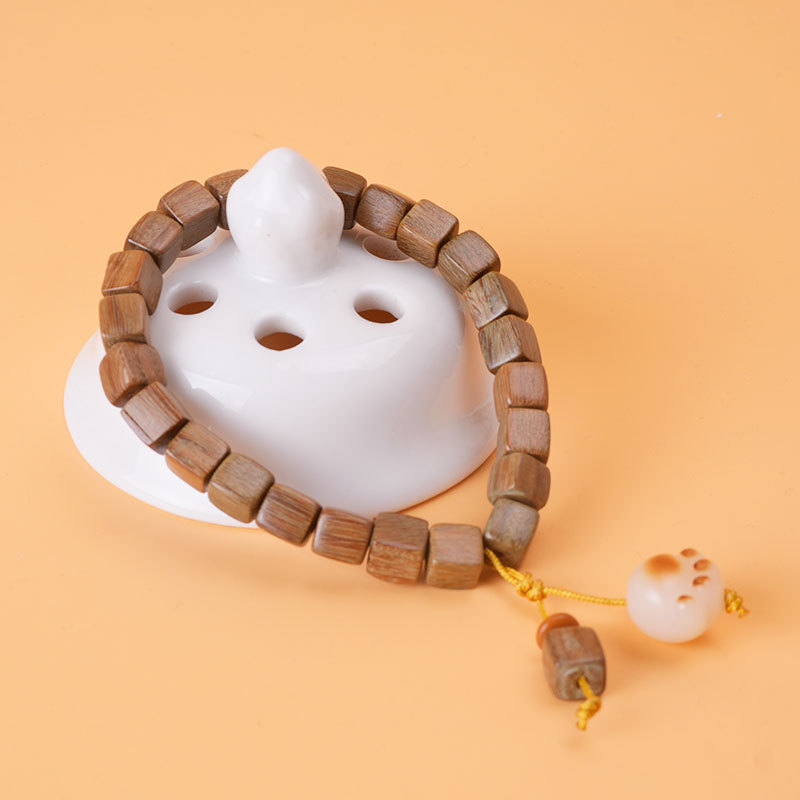 New cat paw lion dance green sandalwood square hanging charcoal burnt cat claw bracelet for women diy accessories simple cube sugar cultural play bracelet for men pic 8