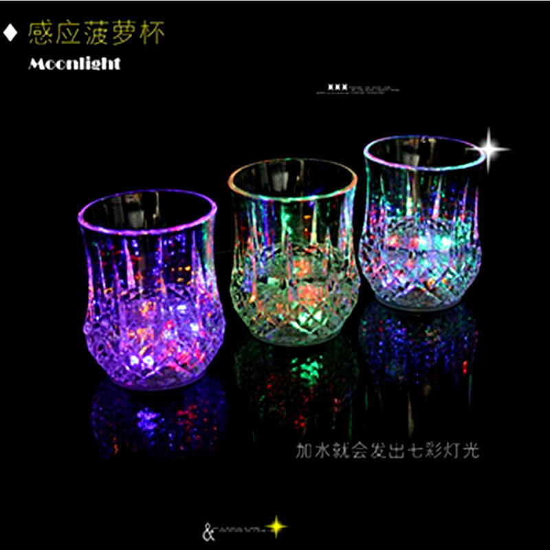Luminous pineapple cup lights up when water is poured in, luminous cup LED seven-color luminous cup, creative party bar wine glass, ktv supplies pic 4