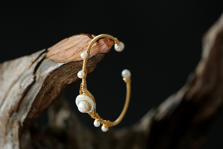 Natural freshwater pearl round bead bracelet, hand-wound 14k gold-plated, creative new jade bracelet accessory pic 6