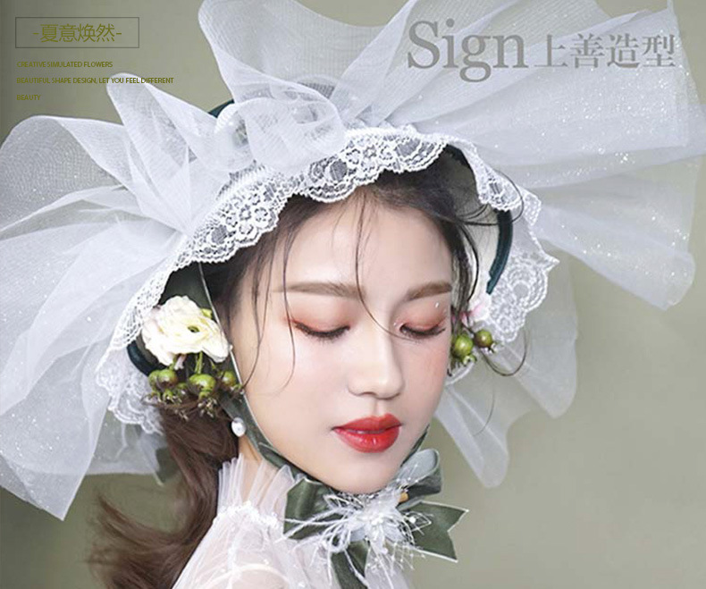 The 2020 European and American exaggerated bridal hat fashion show, retro wide-brimmed hat, wedding photo studio wedding dress, forest-themed lace hat pic 2