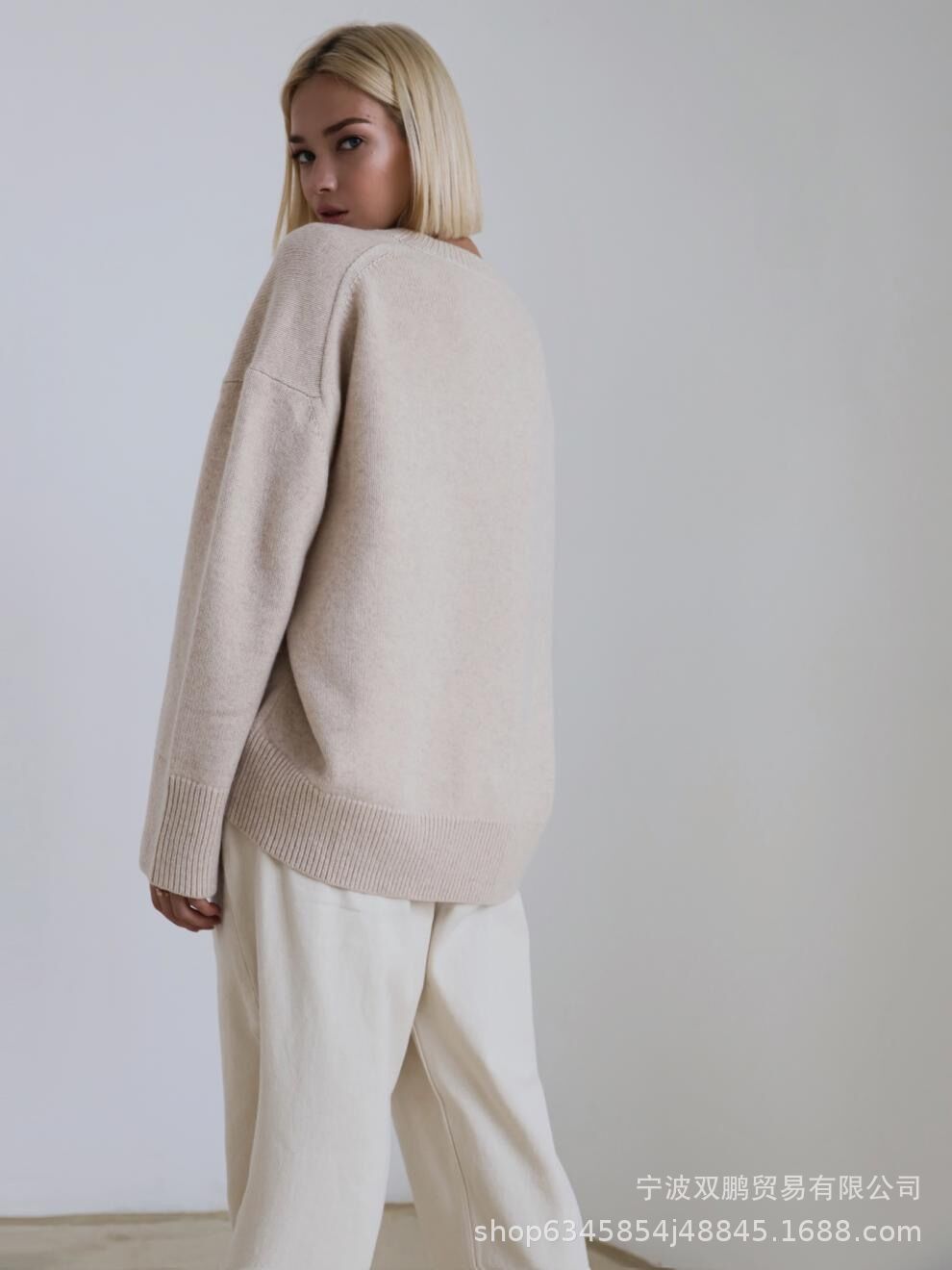 秋冬跨境俄罗斯爆款女装针织衫圆领纯色宽松毛衣欧美详情10