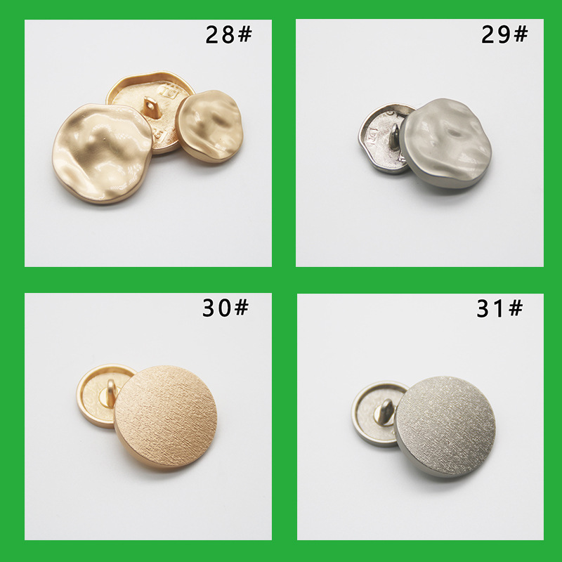 The manufacturer has medium and high-quality metal buttons, high feet, hand-sewn buttons for windbreakers in stock. Metal buttons and QQ buttons can be customized with logos pic 11