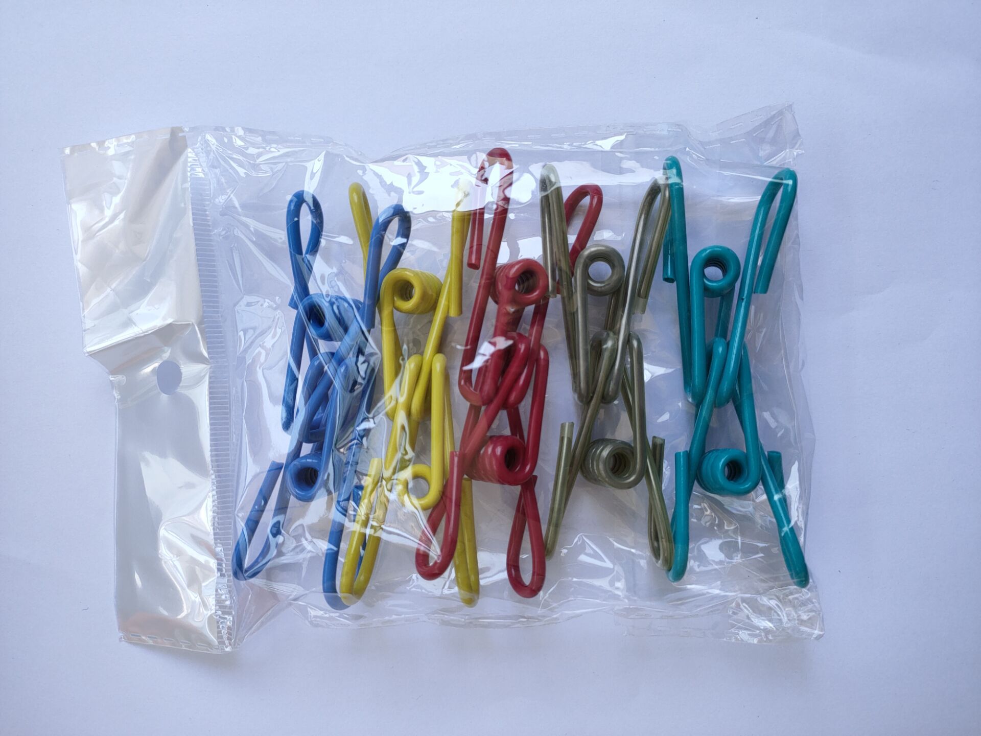 多用途夹子 优质彩色 神器收纳封口夹晒衣夹子旅行户外袜子夹单个详情7