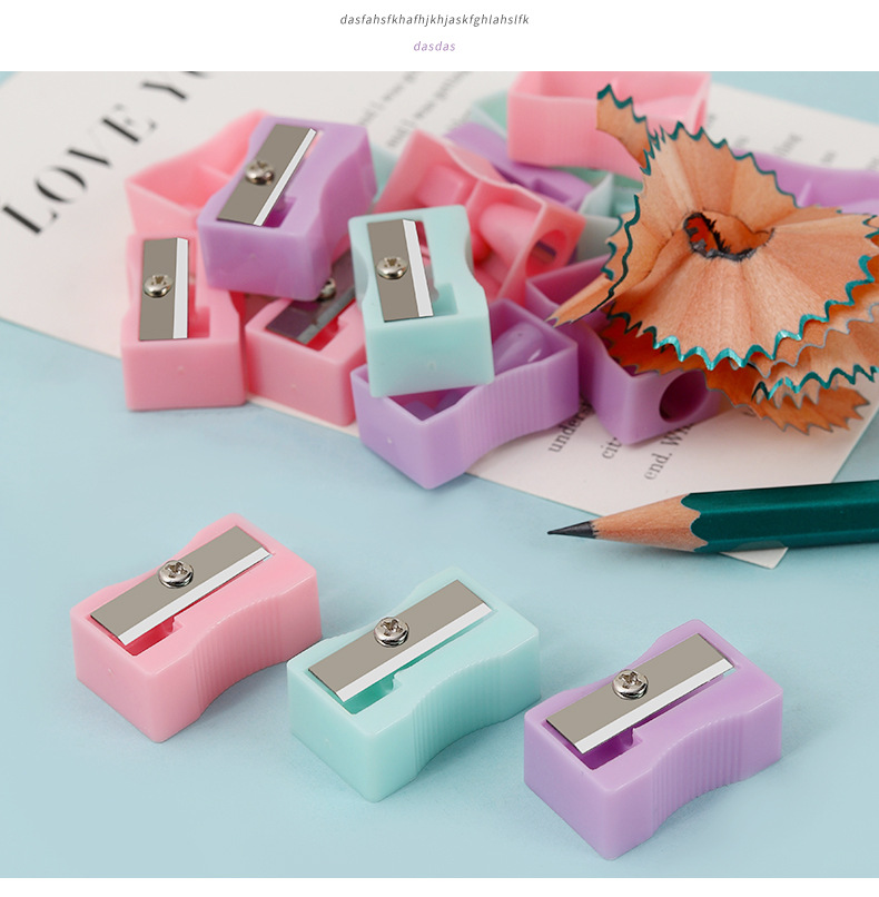 Macaron-colored bagged single-hole square pencil sharpeners for children and primary school students, manual plastic pencil sharpeners wholesale pic 10