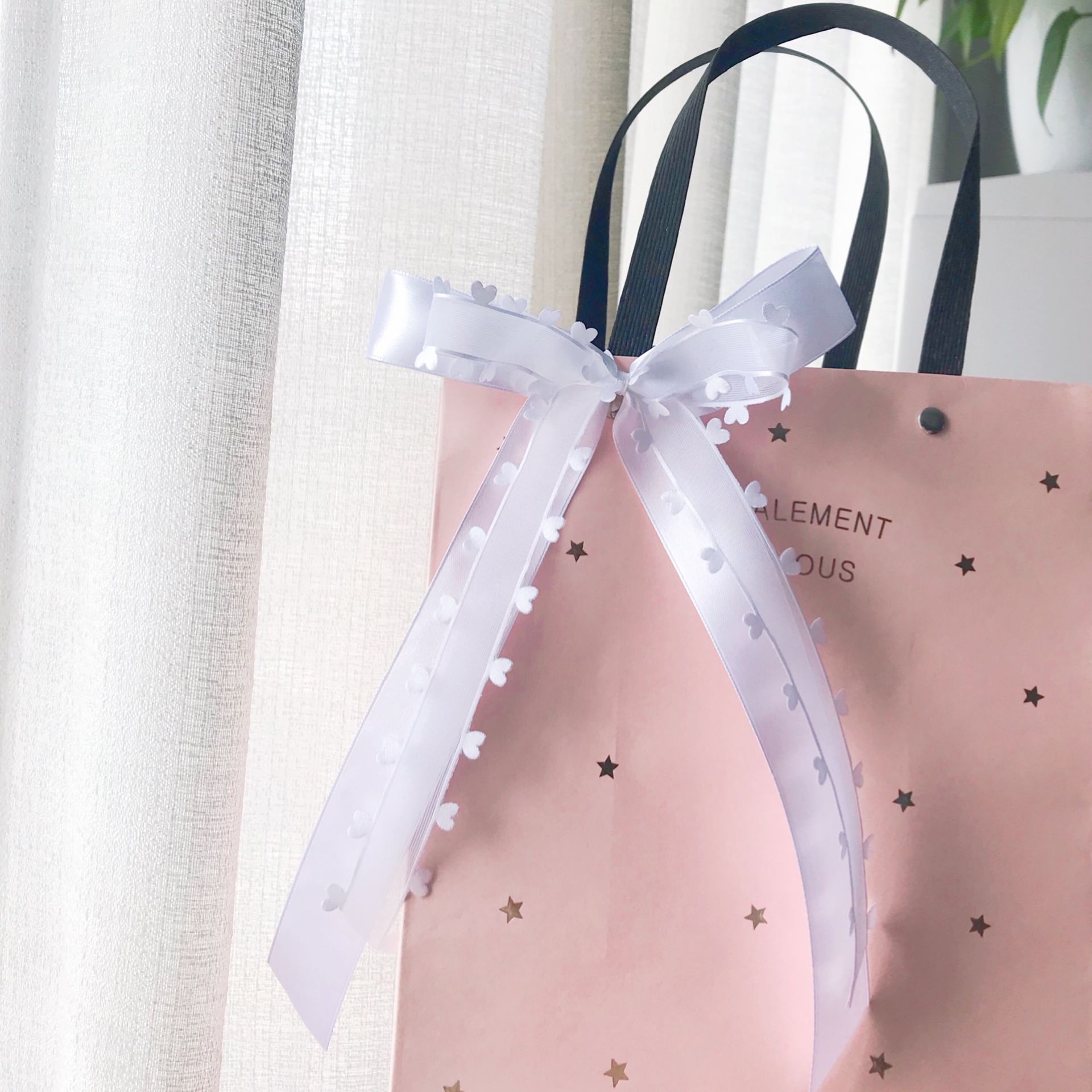 Direct sales from an export-oriented supplier: 2.5cm satin heart-shaped gauze ribbon tied with a bow wedding bag accessory pic 5
