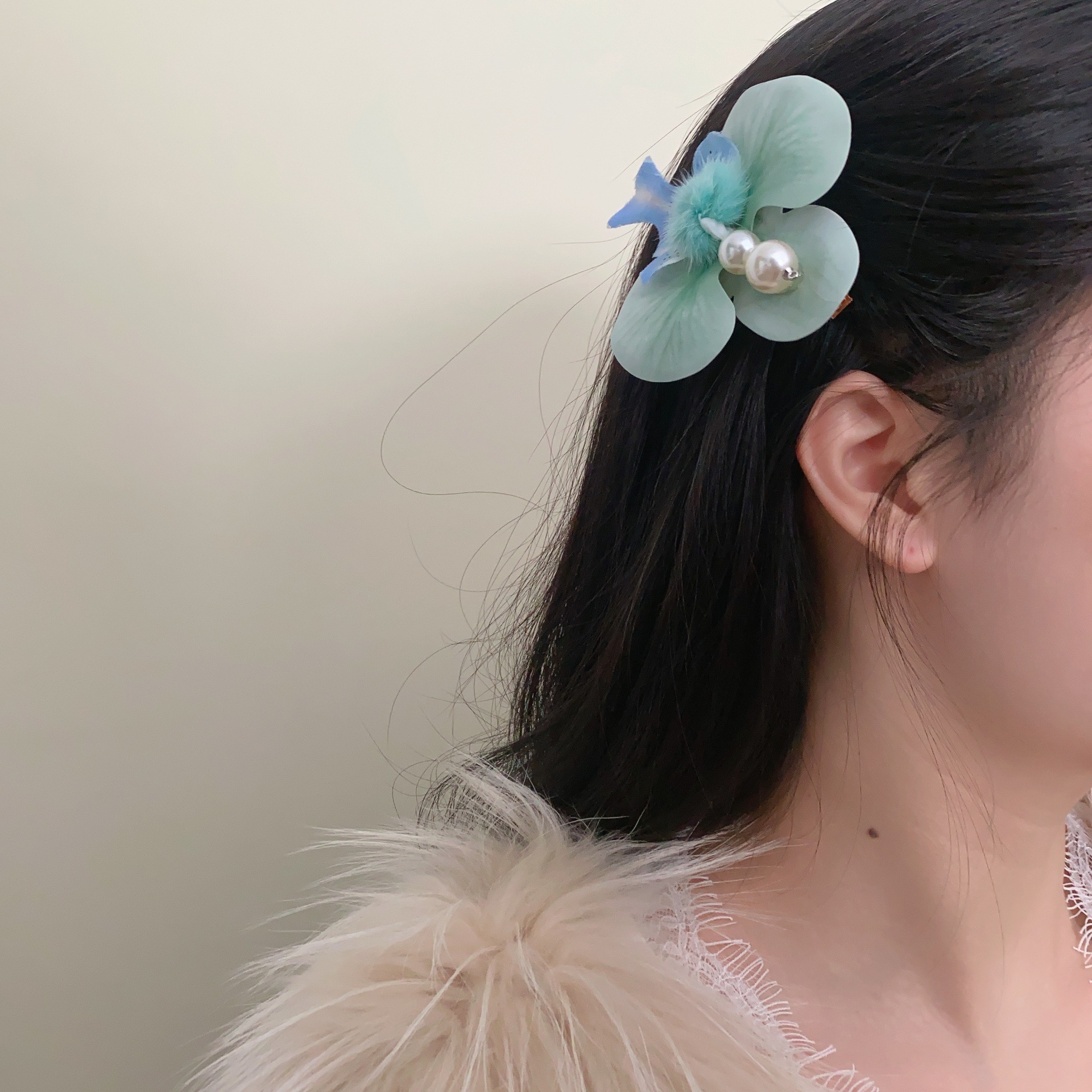 Super fairy-like simulation flower butterfly flower tassel grab clip, sweet and feminine style, unique and exquisite hair clip, ins versatile hair accessory trend pic 17