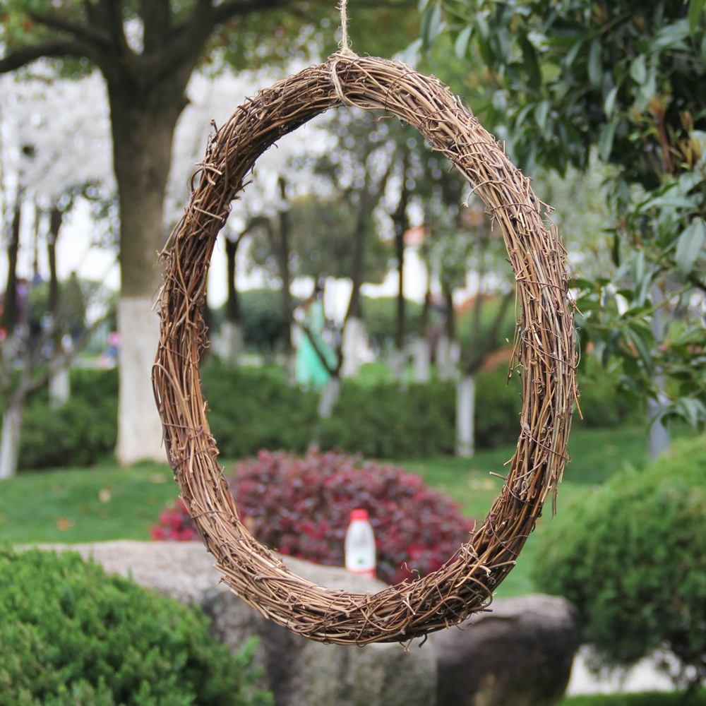 Christmas wreaths, moss balls, wicker rings, wicker rings, Christmas accessories, and shooting props pic 8