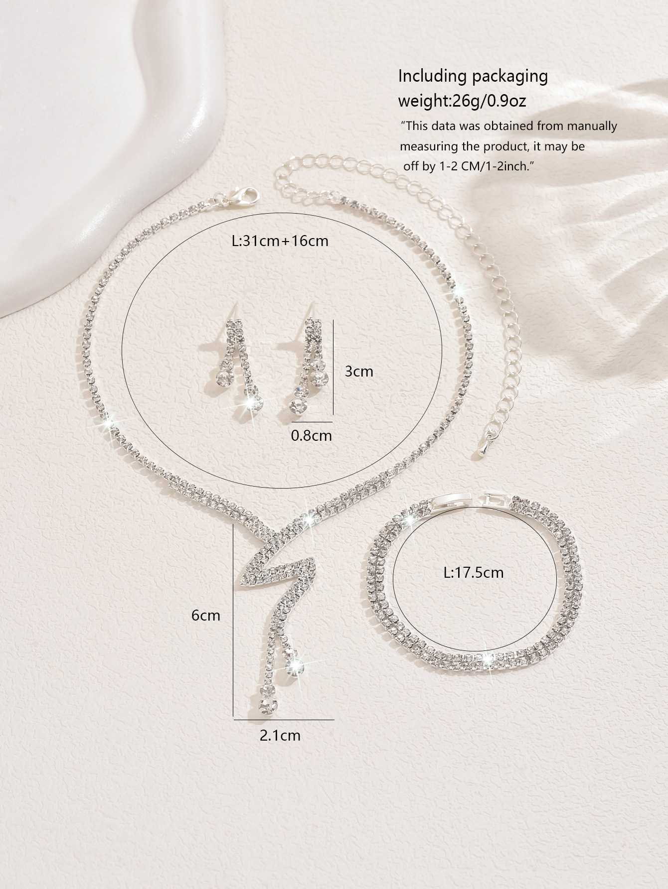 European and American light luxury high-end jewelry set necklace, niche lightning shaped collarbone chain, fashionable and versatile accessories wholesale pic 10