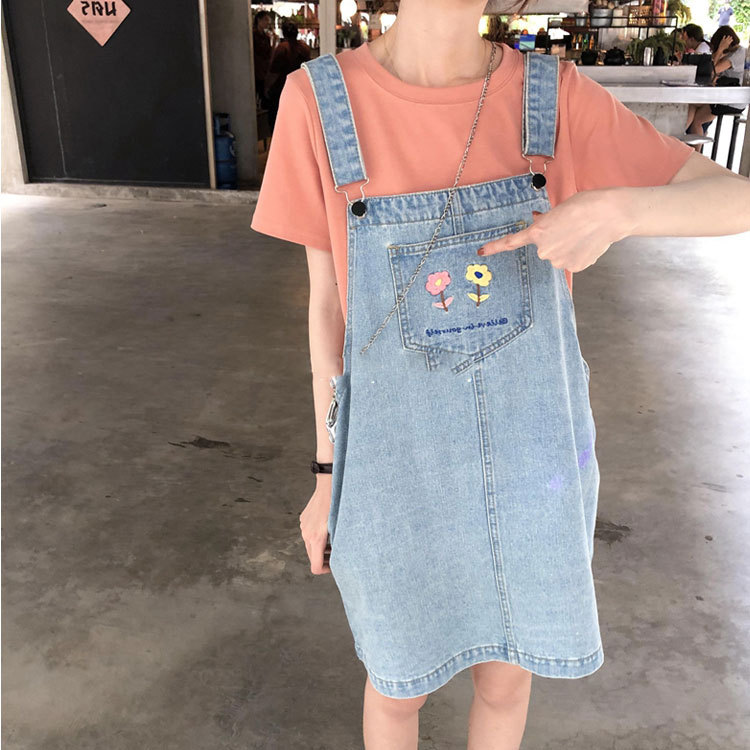Embroidered little flower school style, youthful, loose and slimming strappy dress, Korean-style denim dress for women in summer pic 4