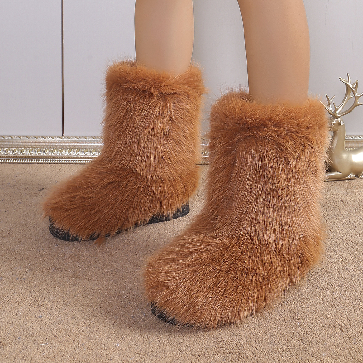 跨境新款毛毛靴子冬季保暖加绒雪地靴女大码中筒靴子44码外贸靴子详情7