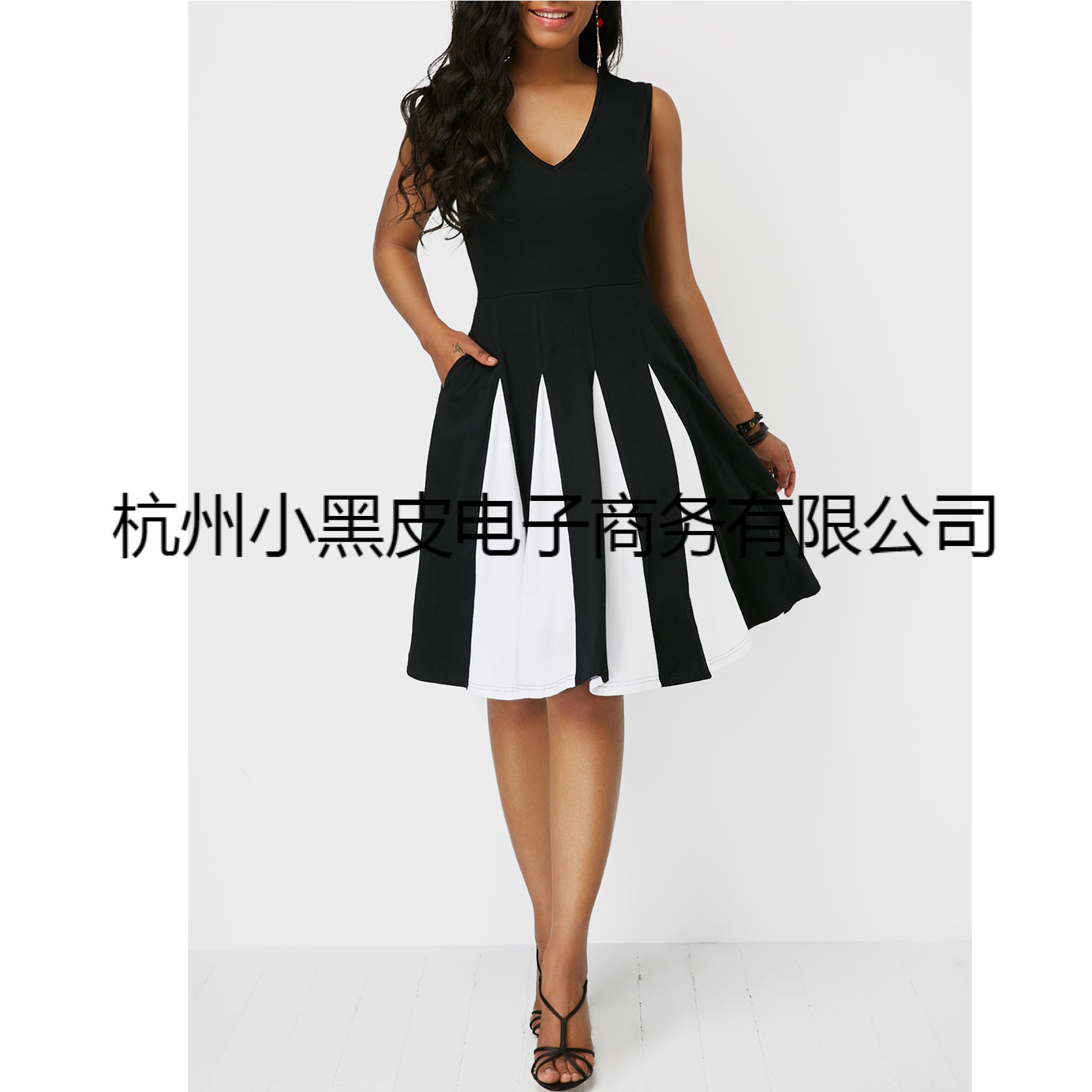 新款 欧美字母印花修身运动瑜伽收腹跑步短裤女式印花家居热裤详情54