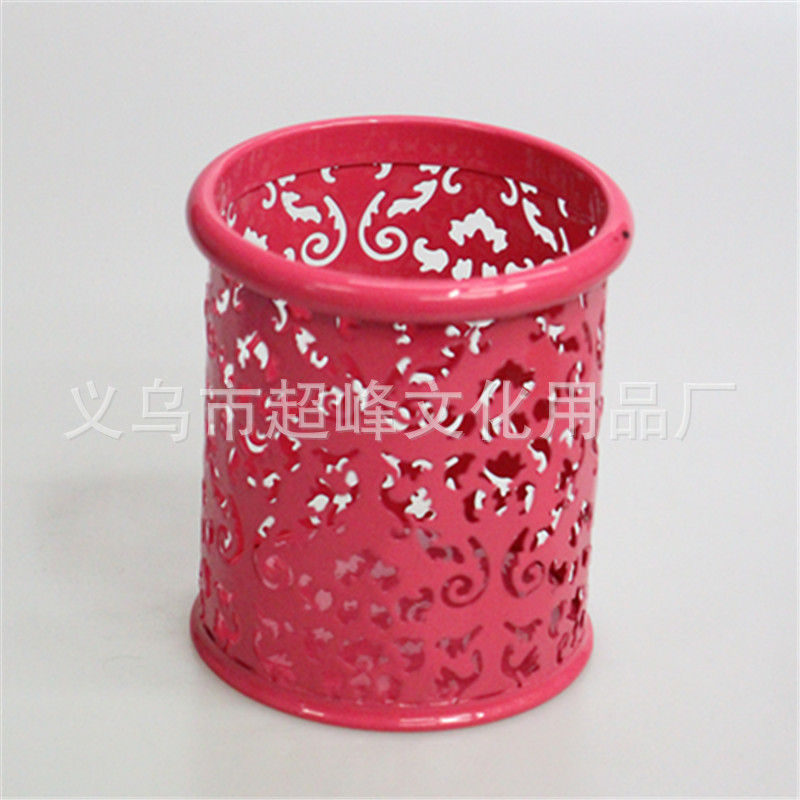 树藤笔筒玫红